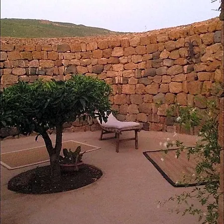 Le Mareddre 3* Scauri (Sicily)