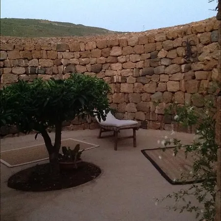Le Mareddre Bed and Breakfast Scauri (Sicily)