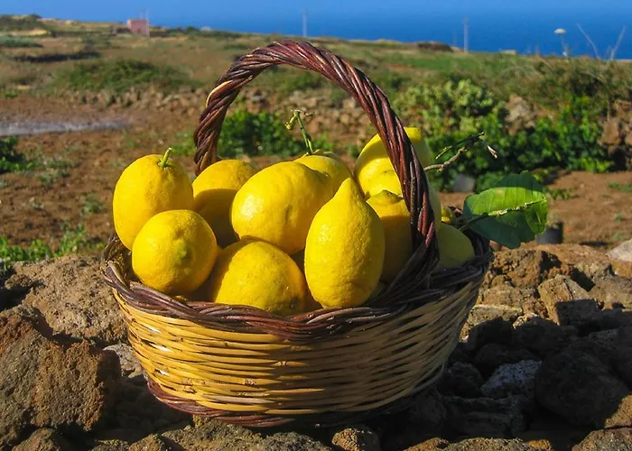 Le Mareddre 3* Scauri (Sicily)